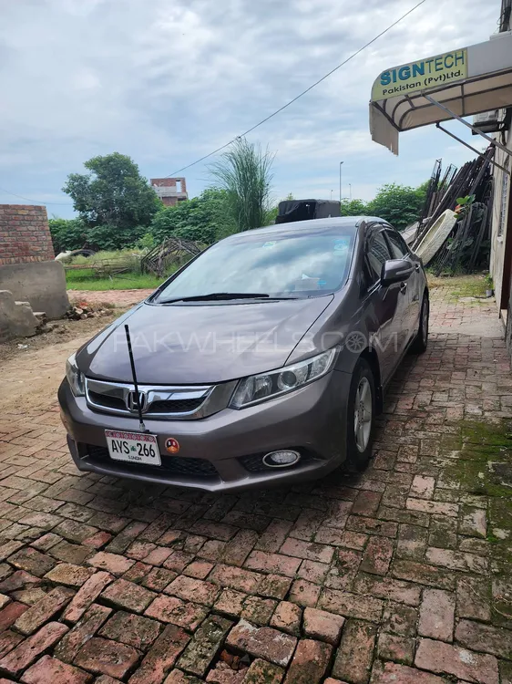 Honda Civic 2013 for Sale in Lahore Image-1