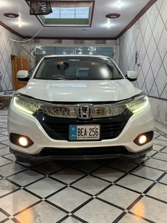 Honda Vezel 2019 for Sale in Mardan Image-1