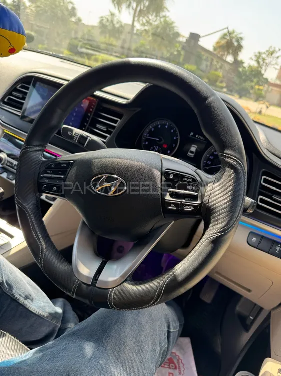 Hyundai Elantra 2022 for Sale in Sialkot Image-1