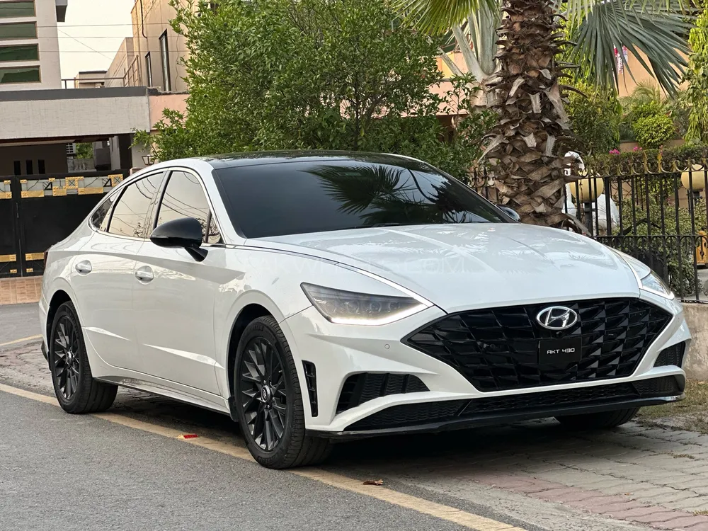 Hyundai Sonata 2022 for Sale in Lahore Image-1