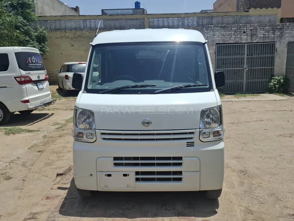 Nissan Clipper 2016 for Sale in Kharian Image-1