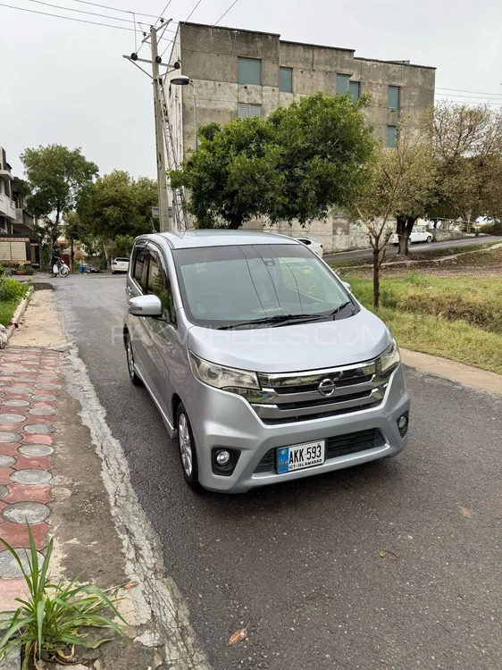 نسان ڈیز 2015 for Sale in اسلام آباد Image-1