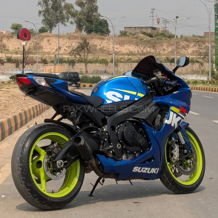 Suzuki GSX-R600 2015 for Sale Image-1