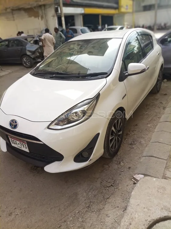 ٹویوٹا اکوا 2017 for Sale in کراچی Image-1