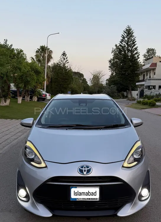 Toyota Aqua 2017 for Sale in Islamabad Image-1