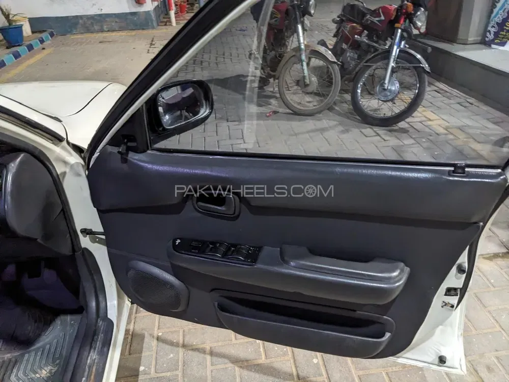 Toyota Corolla 1999 for Sale in Islamabad Image-1
