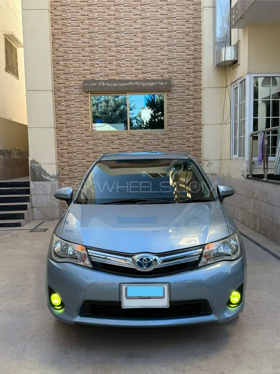 Toyota Corolla Axio 2014 for Sale in Quetta Image-1