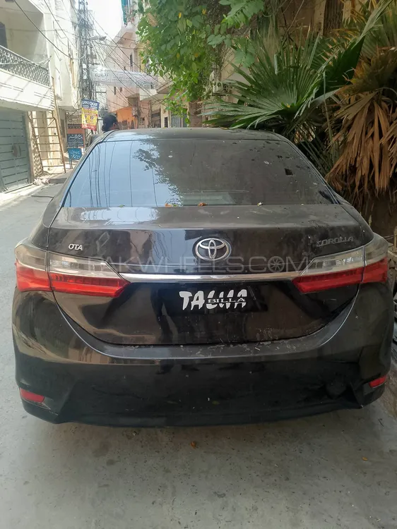 Toyota Corolla 2017 for Sale in Lahore Image-1