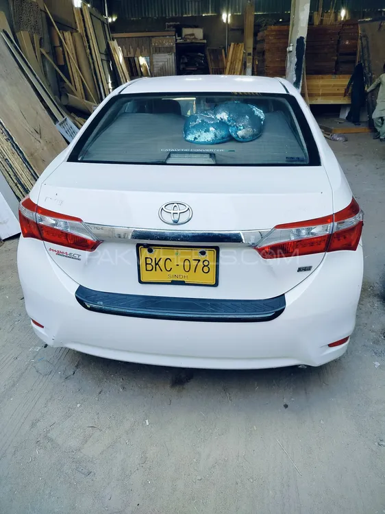 Toyota Corolla 2017 for Sale in Karachi Image-1