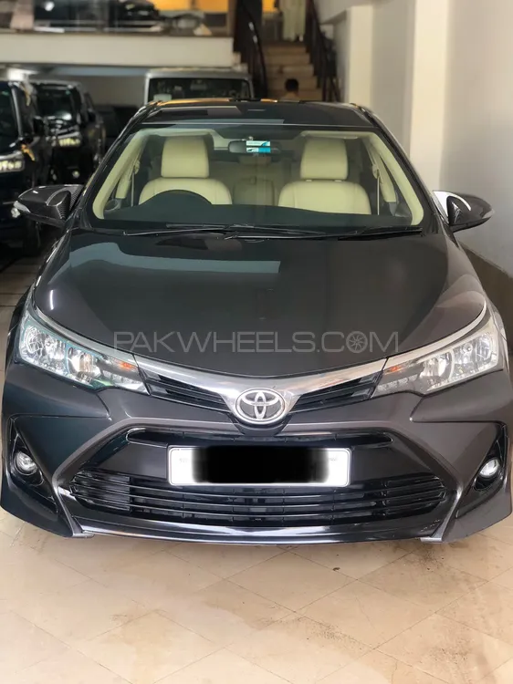 Toyota Corolla 2020 for Sale in Lahore Image-1
