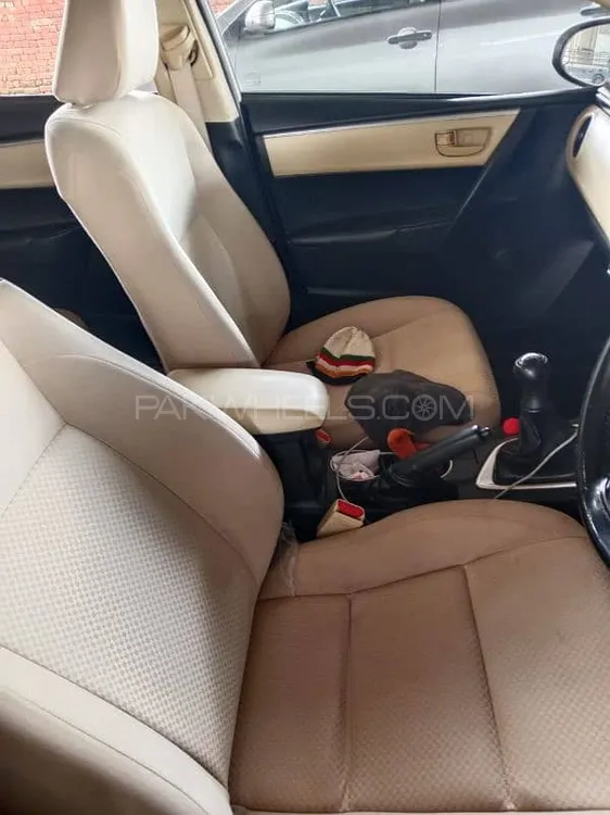 Toyota Corolla 2018 for Sale in Lahore Image-1