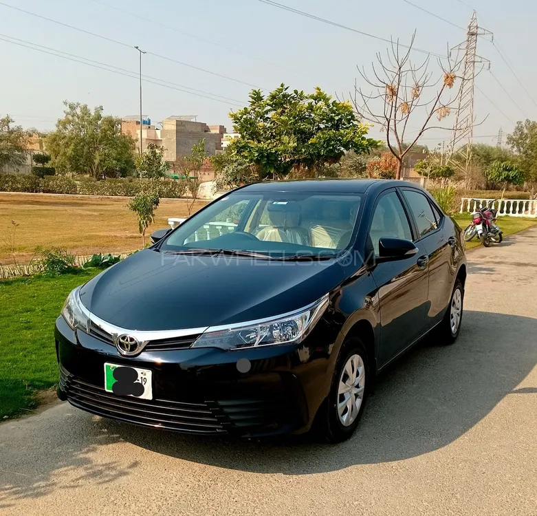Toyota Corolla 2019 for Sale in Multan Image-1