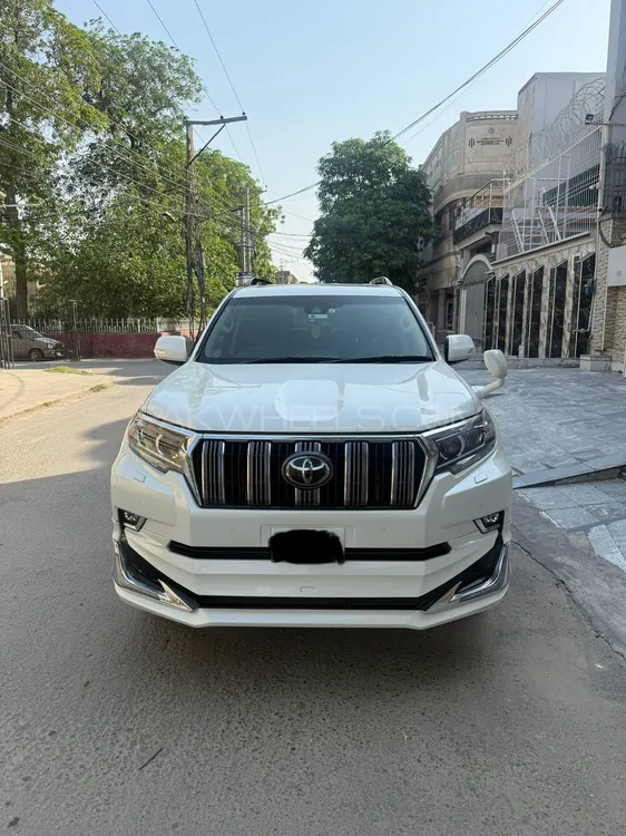 Toyota Prado 2017 for Sale in Faisalabad Image-1