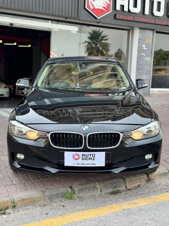 بی ایم ڈبلیو 3 سیریز 2013 for Sale in اسلام آباد Image-1