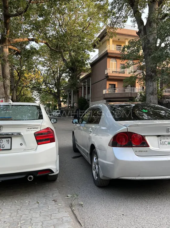 Honda Civic 2006 for Sale in Lahore Image-1
