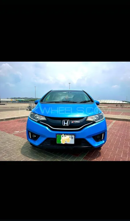 Honda Fit 2015 for Sale in Lahore Image-1