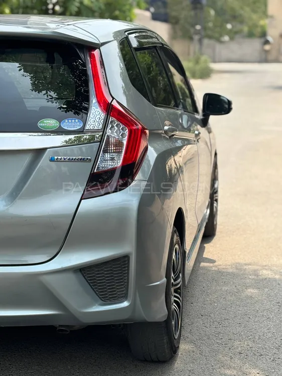Honda Fit 2013 for Sale in Lahore Image-1