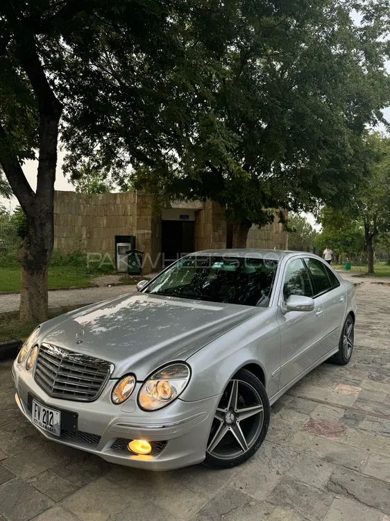 Mercedes Benz E Class 2007 for Sale in Islamabad Image-1