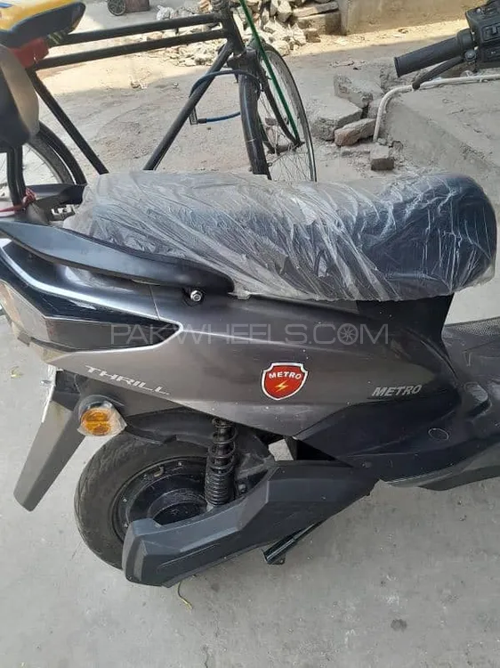Metro Thrill 2025 for Sale Image-1