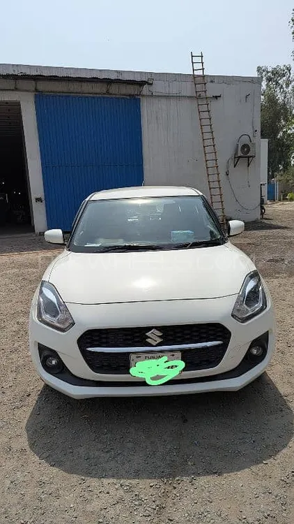 Suzuki Swift 2023 for Sale in Lahore Image-1