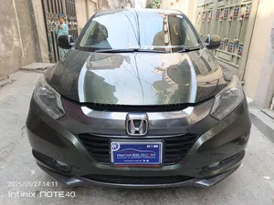 Honda Vezel Hybrid X L Package 2015 for Sale