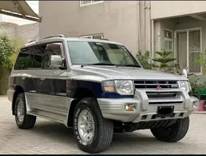 Mitsubishi Pajero Exceed 3.5 1998 for Sale