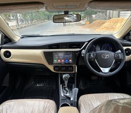 TOYOTA COROLLA ALTIS X 1.6 AUTOMATIC NEW SHAPE (1600cc)
Model 2021 || Registered 2021
Only 36,000 KM
SUPER WHITE Color
Left Side 2 pcs and Right Side 1 pc Repainted on Scratches 
Company Maintained 
AUTOMATIC Transmission
ORIGINAL X NEW SHAPE
Original ALPINE TV
Just like Brand New
READY DELIVERY 
EXCHANGE POSSIBLE WITH ANY CAR

For inspection
Available at SUPREME CARS
Plot # 151/F,Under Imam heights,Shop no.1&2, Main Khalid Bin Walid Rd, Karachi, Sindh 75400

|  Premium Cars  |  Best Prices  |  Optimum Performance | 
#Supremecarsgang