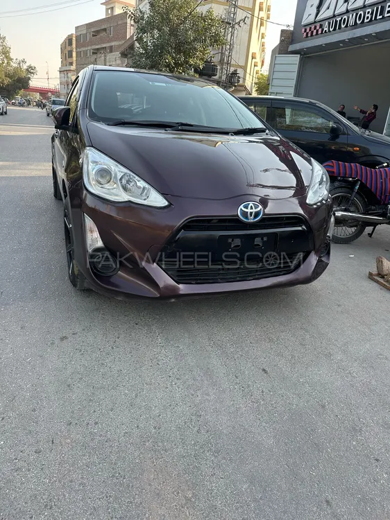 Toyota Aqua 2016 for Sale in Hyderabad Image-1