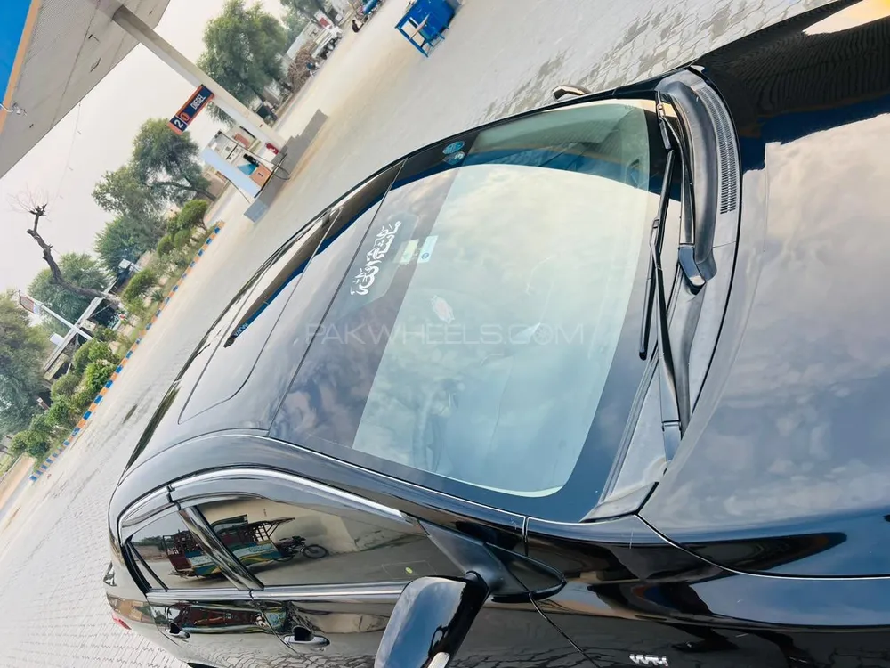 Toyota Corolla 2010 for Sale in Arifwala Image-1