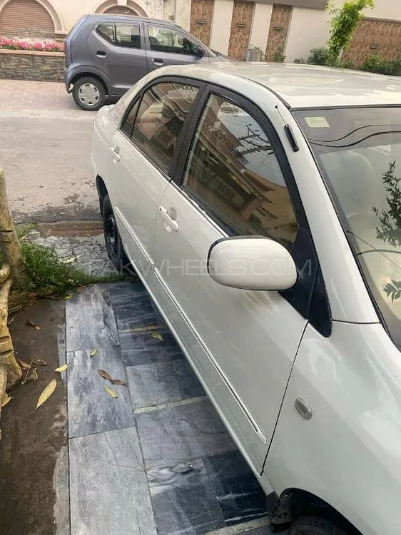 Toyota Corolla 2004 for Sale in Gujrat Image-1