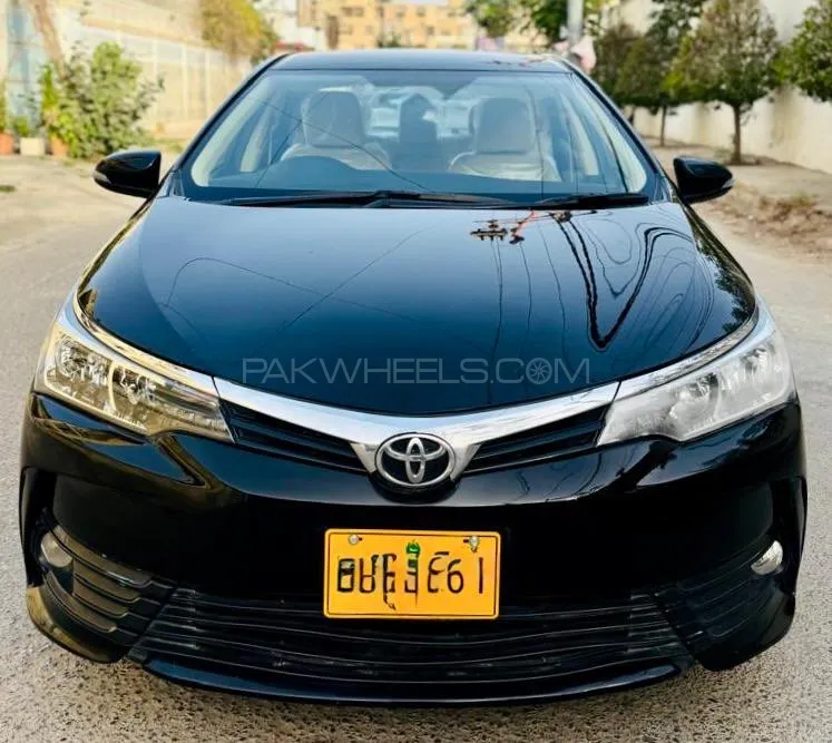 Toyota Corolla 2020 for Sale in Karachi Image-1