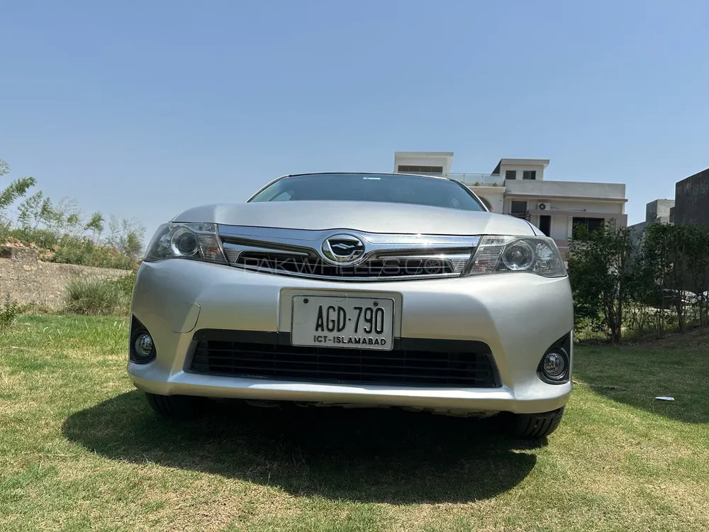 Toyota Corolla Axio 2015 for Sale in Islamabad Image-1