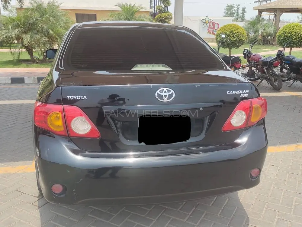 Toyota Corolla 2010 for Sale in Lahore Image-1