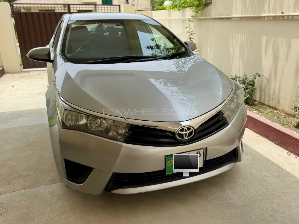 Toyota Corolla 2016 for Sale in Muzaffar Gargh Image-1