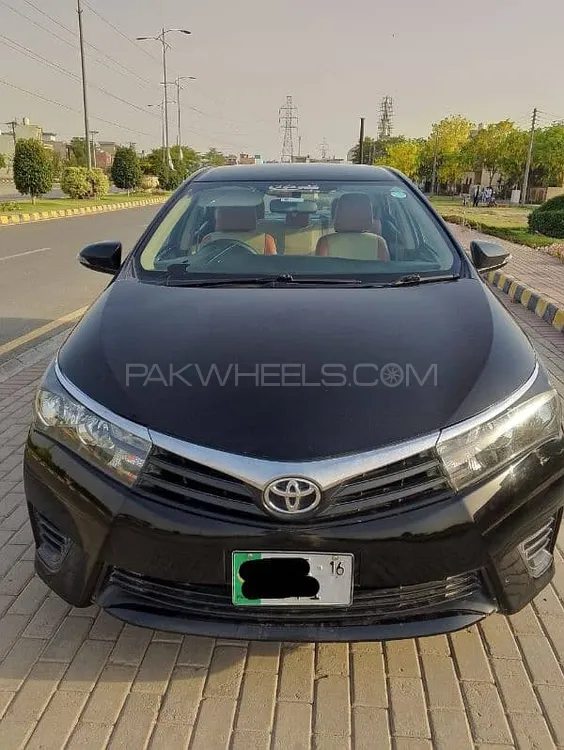 Toyota Corolla 2016 for Sale in Lahore Image-1