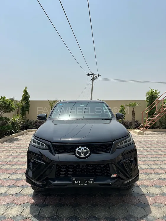 Toyota Fortuner 2021 for Sale in Sahiwal Image-1