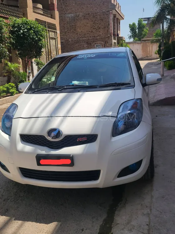Toyota Vitz 2008 for Sale in Bannu Image-1