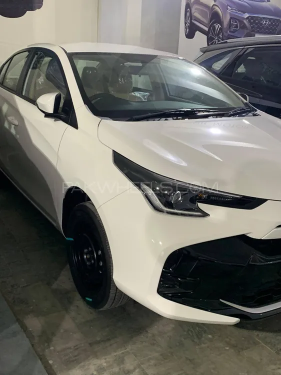 Toyota Yaris Sedan 2025 for Sale in Lahore Image-1