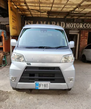 Daihatsu Hijet Special 2019