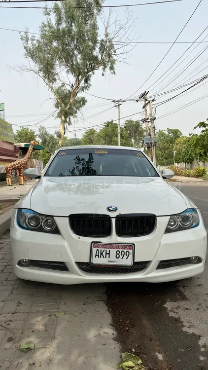 BMW 3 Series 2005 for Sale in Multan Image-1