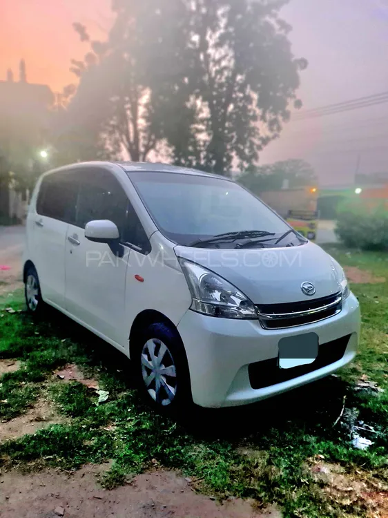 Daihatsu Move 2011 for Sale in Lahore Image-1