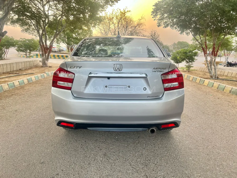 Honda City 2020 for Sale in Karachi Image-1