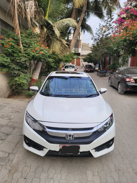Honda Civic 2016 for Sale in Karachi Image-1