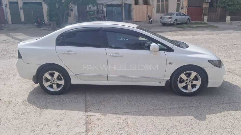 Honda Civic 2008 for Sale in Lahore Image-1