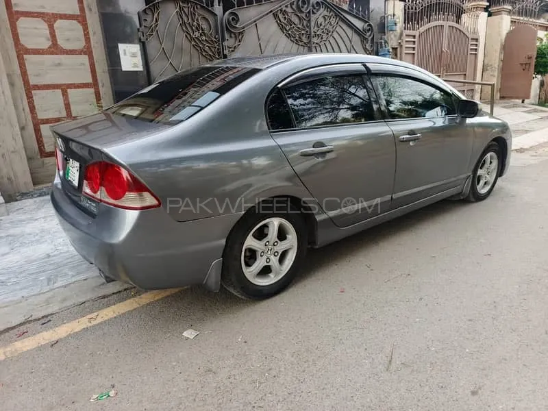 Honda Civic 2011 for Sale in Lahore Image-1