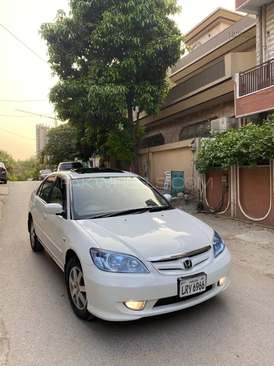 Honda Civic 2004 for Sale in Gujranwala Image-1