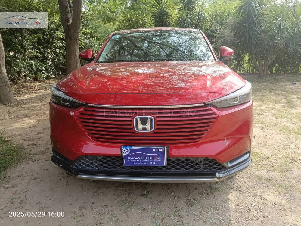 Honda Vezel 2021 for Sale in Islamabad Image-1