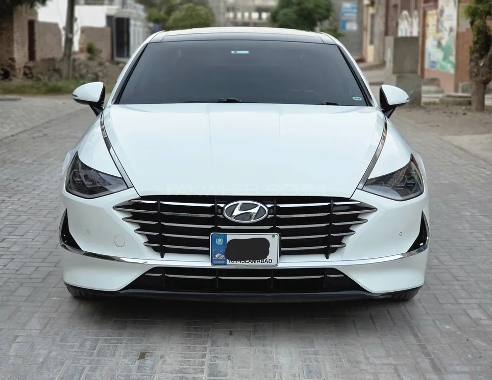 Hyundai Sonata 2021 for Sale in Pir mahal Image-1