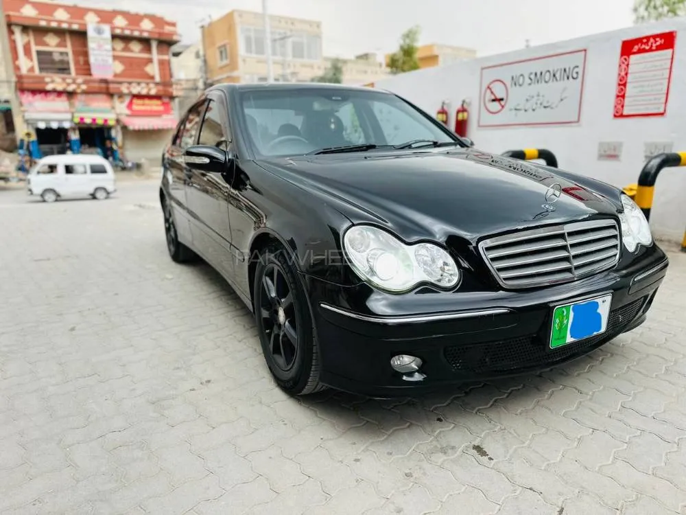 Mercedes Benz C Class 2005 for Sale in Rawalpindi Image-1