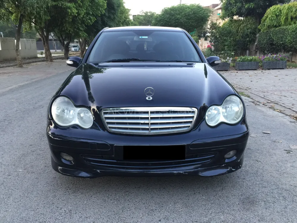 Mercedes Benz C Class 2007 for Sale in Lahore Image-1